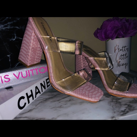 Slides - Picture 4 of 5